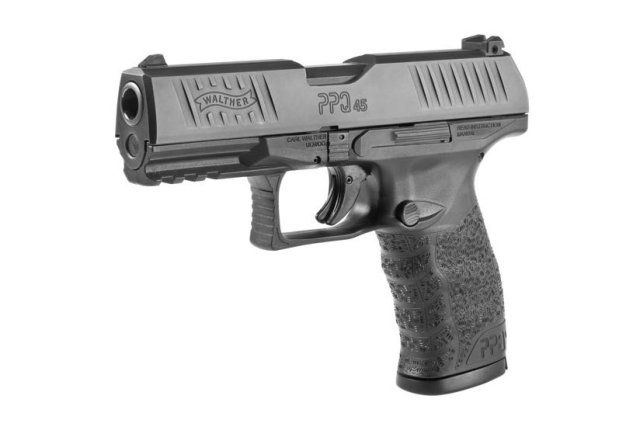 When it premiered last summer in the USA, Walther’s .45 ACP pistol not only delighted American customers, it generated widespread interest in Germany and neighboring EU countries. People started asking: When can we get the PPQ45 here?