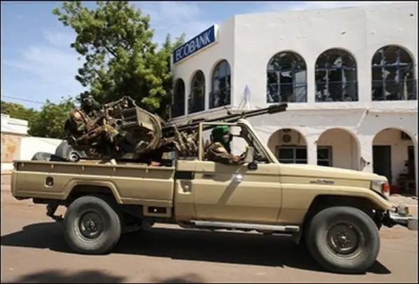 Chadian Army Toyota jeep with zu-23-2 anti-aircraft gun picture 