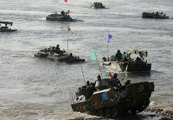 kifv_south_korean_army_armoured_infantry_fighting_vehicle_14022008_news_002.jpg