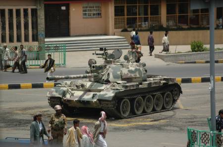 Yemeni T55 main battle tank picture