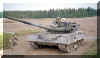 T-80_Sertolovo2001_RussianArms_Russie_02.jpg (152066 bytes)