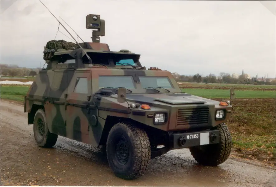 Eagle_Armoured_Vehicle_Artillery_Observation_Swiss_11.jpg