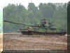 T-72M4_Main_Battle_Tank_Czech_21.jpg (117413 bytes)
