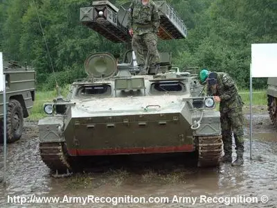SA-13_Gopher_Armoured_Vehicle_Missile_Czech_07.jpg