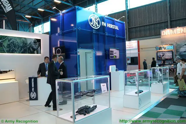 Belgian small arms manufacturer FN Herstal presents its full range of military and security products at AAD 2016, the Africa Aerospace and Defence Exhibition which takes near Pretoria, South Africa. At the booth of FN Herstal, trade visitors have the opportunity to see latest generation of assault rifles, machine guns, grenade launcher and pistols designed and manufactured by FN Herstal. 