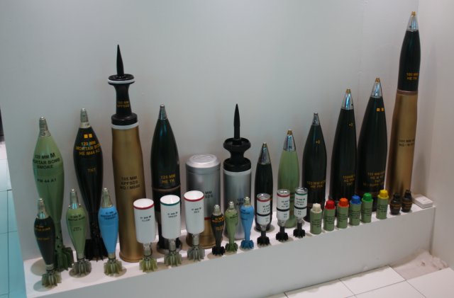 Pakistan Ordnance Factories presents its range of products at AAD 2016 640 003