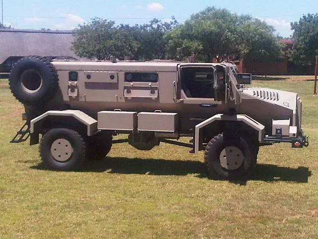 Casspir 2000 NG New Generation 4x4 mine protected vehicle South Africa African Denel defense industry 640 001