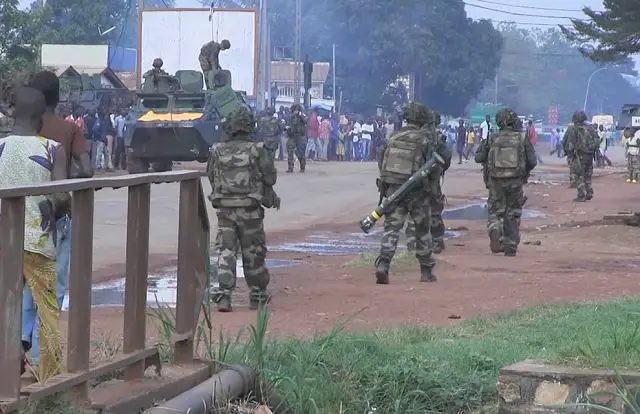 French contingent in the CAR (Central African Republic), its former colony, had reached its full strength of 1,200 troops on Saturday, December 7, 2013, and was deployed to the north and west of the country to secure main roads and towns outside the capital, military officials said.