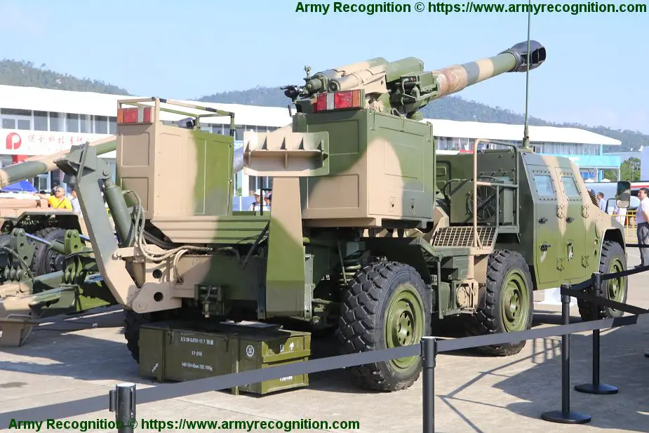 Poly Technology Type 66 152mm 6x6 mobile gun howitzer AirShow China 2018 Zhuhai 925 002
