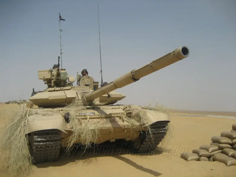 T-90_Bhishma_main_battle_tank_Indian_army_India_001.jpg