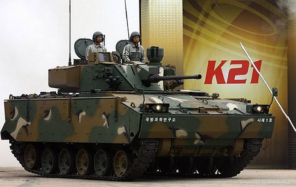 Le véhicule blindé de combat d’infanterie sud-coréen K-21 va pouvoir reprendre du service au sein des forces militaires sud-coréennes après des problèmes techniques en 2009, qui ont maintenant été corrigés, a fait savoir un officiel de l’agence locale d’acquisition d’équipements militaires, ce 13 janvier 2011. 