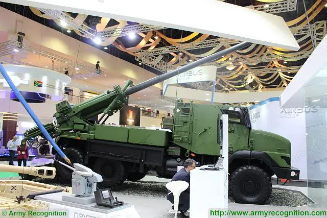 Nexter of France and ADS of Malaysia ready to offer the 6x6 CAESAR 155mm howitzer to Malaysian army 640 001