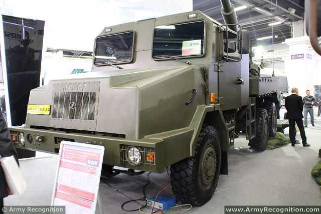 Kryl_155mm_6x6_self-propelled_howitzer_Jelcz_truck_chassis_HSW_Poland_Polish_defense_industry_004.jpg