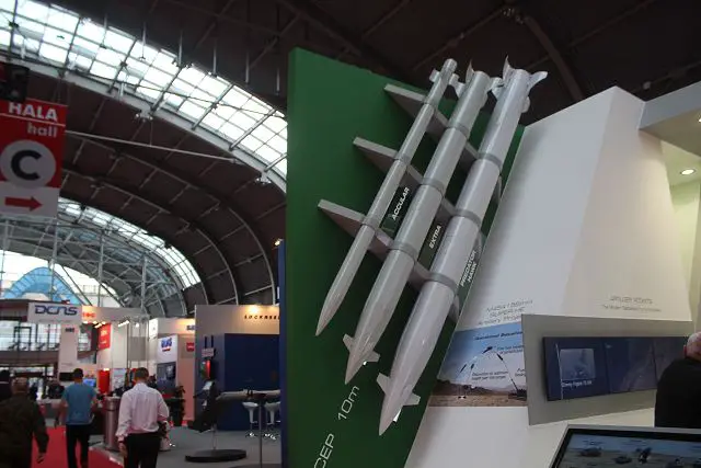 IMI Israel PREDATOR HAWK long-range tactical missile MSPO 2015 defense exhibition Kielce Poland 640 001