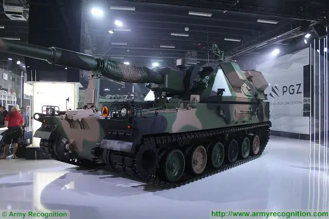 At MSPO 2015, International Defence Industry Exhibition in Poland, the Polish Armaments Group (PGZ) unveils for the first time to the public its new KRAB 155mm self-propelled howitzer based on an Korean tracked chassis designed and produced by the Company Doosan. The new KRAB is armed with a 155mm/52 calibre gun.