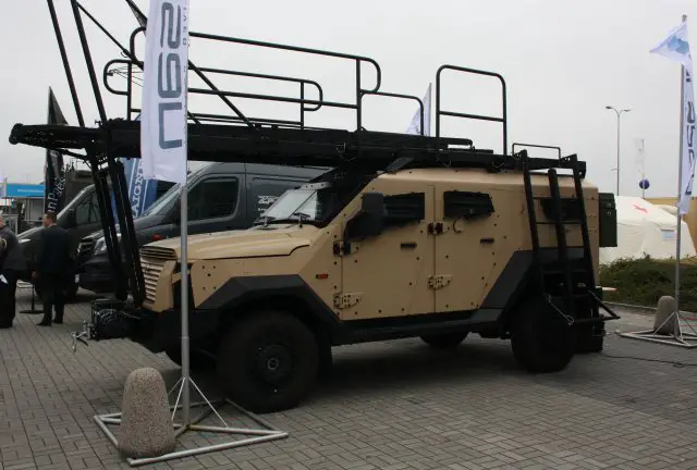 Plasan from Israel showcases Sandcat 4x4 light protected vehicle at MSPO 2016 640 001