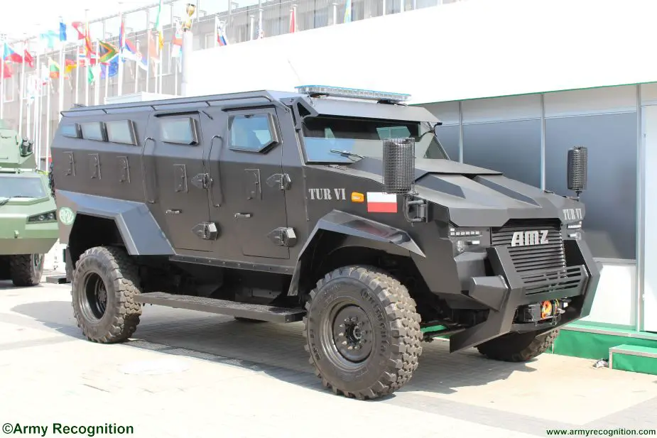 AMZ new armored patrol vehicle MSPO 2018 001