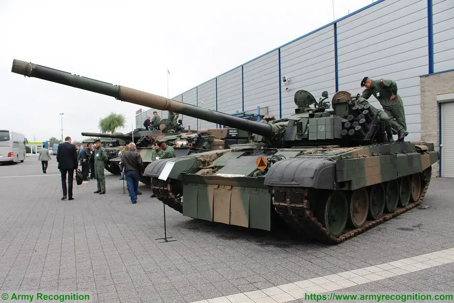 PT 91 Twardy main battle tank MBT Poland Polish army defense industry military technology 925 001