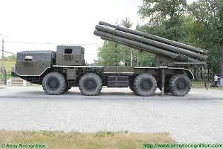 BM-30 9K58 Smerch 300mm multiple rocket launcher system truck 8x8 MAZ-543M Rusia Russian army left side view 002