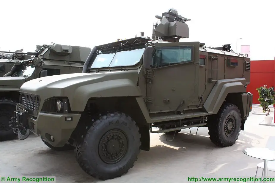The Russian Company Remdizel, a subdivision of KAMAZ presents its full range of 4x4 armoured vehicle at Army-2017, the International Military Technical forum, including the Taifun-K in ambulance configuration, the Taifun K-4386 with 30mm cannon, and the Taifun-K 53949.
