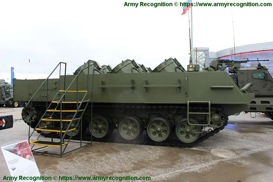 New UMZ G multipurpose tracked minelayer vehicle based on tank chassis Army 2019 Russia 925 002