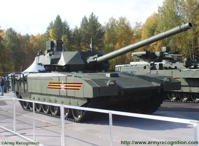 Russia T14 Armata main battle tank makes its public premiere at Russian Arms Expo 2015 640 001