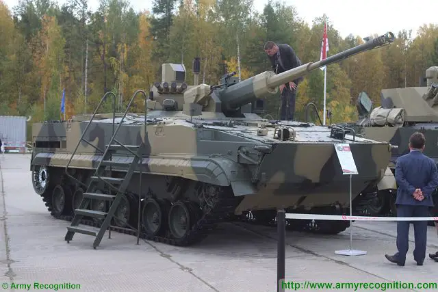 At RAE 2015 (Russia Arms Expo 2015), the Russian Defense Company Machinery & Industrial Groups N.V. Concern "Tractor plants" unveils a new variant of the famous BMP-3 infantry fighting vehicle equipped with a new turret armed with a 57mm automatic cannon AU-220M. 