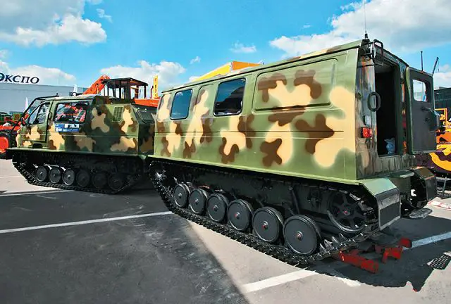 俄羅斯國防部計劃購買新的多用途拖拉機車嘎斯3344-2設計和製造由俄羅斯公司GAZ集團。 鉸接式兩棲全地形車GAZ-3344是專為運送人員，貨物和各種技術設備在極其惡劣的氣候條件，遠離粗糙的路面公共通路，主要是在遙遠的北方，西伯利亞和遠東地區。
