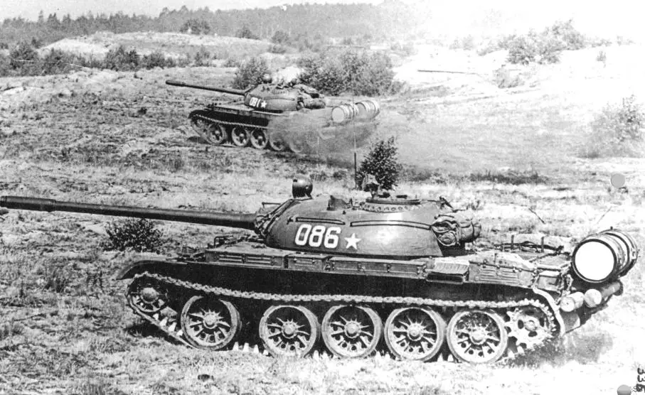 T54 T55 Description pictures gallery main battle tank T54 T55