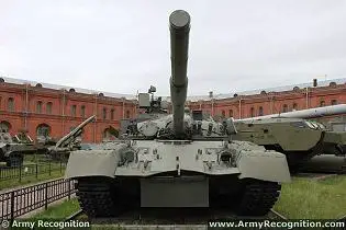 T-80 T80 main battle tank data sheet information description pictures specifications photos images identification intelligence Russia Russian army military vehicle heavy tracked armoured vehicle 
