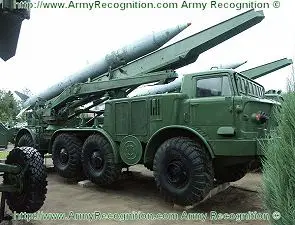 Frog-7 Frog-7b 9K52 9K21 Luna-M short range ballistic missile technical data sheet specifications information description pictures photos images identification intelligence Russia Russian army