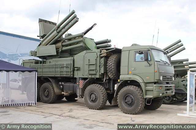 According to industry sources, naval variants of the Pantsir and TOR-M2 short-range air defense systems should enter service with the Russian Navy in about two years. “The Defense Ministry showed great interest in the naval variant of the Pantsir. It has been decided that several destroyers and other large warships will be modernized to accommodate the system,” said Dmitry Konoplev, managing director of the KBP Instrument Design Bureau.