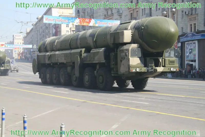 SS-25_Topol_ballistic_missile_system_Russian_Army_Russia_003.jpg