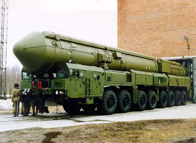 The second type is a solid-fuel ICBM, which is said to replace fifth-generation RS-24 Yars and Topol-M complexes. The news was revealed Friday by the Commander of Strategic Missile Forces of Russia, Colonel General Sergei Karakayev.