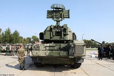 TOR M2 SA 15D short range surface to air defense misssile system Russia Russian army rear view 001