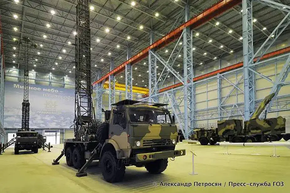 Vityaz Hero relay station medium range air defense missile system Almaz Antey Russia 925 001