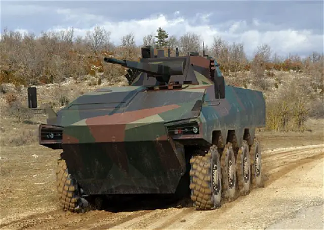 Atom_8x8_wheeled_armoured_infantry_fighting_vehicle_Renault_Trucks_Defense_Uralvagonzavod_Russia_France_640_001.jpg