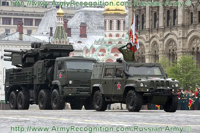 Iveco’s Light Multirole Armoured Vehicles took part in the massive military parade 9 May 2012 through Red Square in Moscow celebrating the 67th anniversary of Russia’s victory in the Second World War. This year’s parade was a historical event, since it was the first time ever that foreign-made armoured vehicles have participated in the celebrations of the Russian nation’s victory over Nazism, held in Moscow’s most famous square.