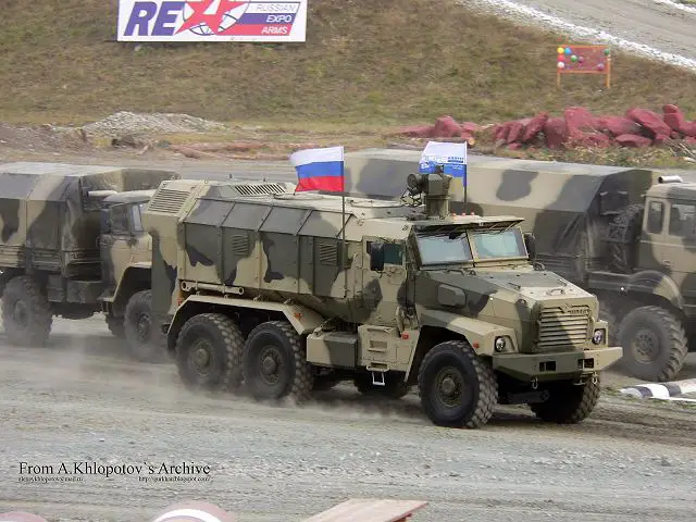 Ural-63095_typhoon_multi-purpose_6x6_armoured_truck_Russia_Russian_defence_industry_military_technology_004.jpg