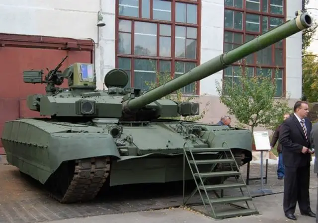 Ukrainian T-84 Oplot main battle tank