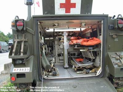m113_ambulance_light_tracked_armoured_vehicle_Belgium_Belgian_army_003.jpg