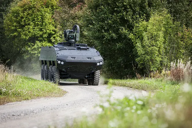 Patria_8x8_wheeled_armoured_vehicle_concept_DSEI_2013_Finland_finnish_defense_industry_military_technology_007.jpg