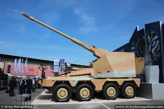 AGM_Artillery_Gun_Module_KMW_Eurosatory_2014_International_defense_and_security_exhibition_Paris_France_640_001.jpg