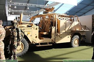 PLFS Poids Lourd Forces Speciales Special Forces vehicle technical data sheet specifications pictures video information description intelligence identification Renault France French army defence industry military technology