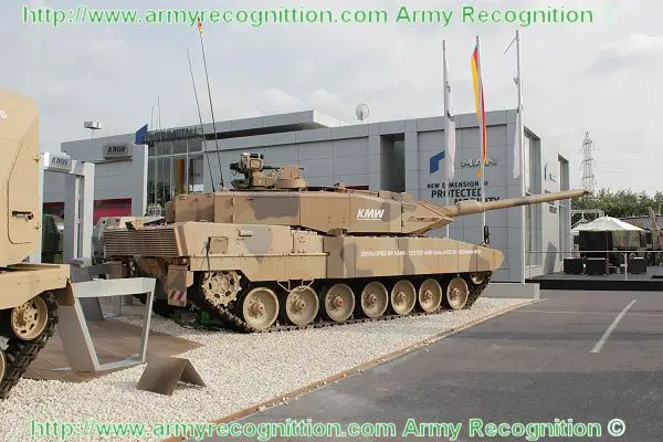 وصول اول دفعة من دبابات ليوبارد من ميناء جدة  Leopard_2A7_+_main_battle_tank_urban_operation_Krauss-Maffei_Wegmann_Germany_German_army_010