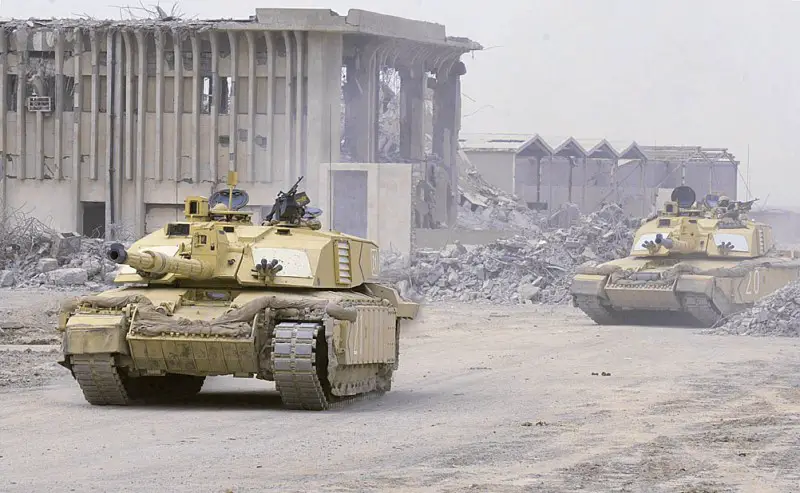 http://www.armyrecognition.com/images/stories/europe/united_kingdom/main_battle_tank/challenger2/pictures/Challenger_2_Main_Battle_Tank_British_Army_United_Kingdom_Iraq_war_009.jpg