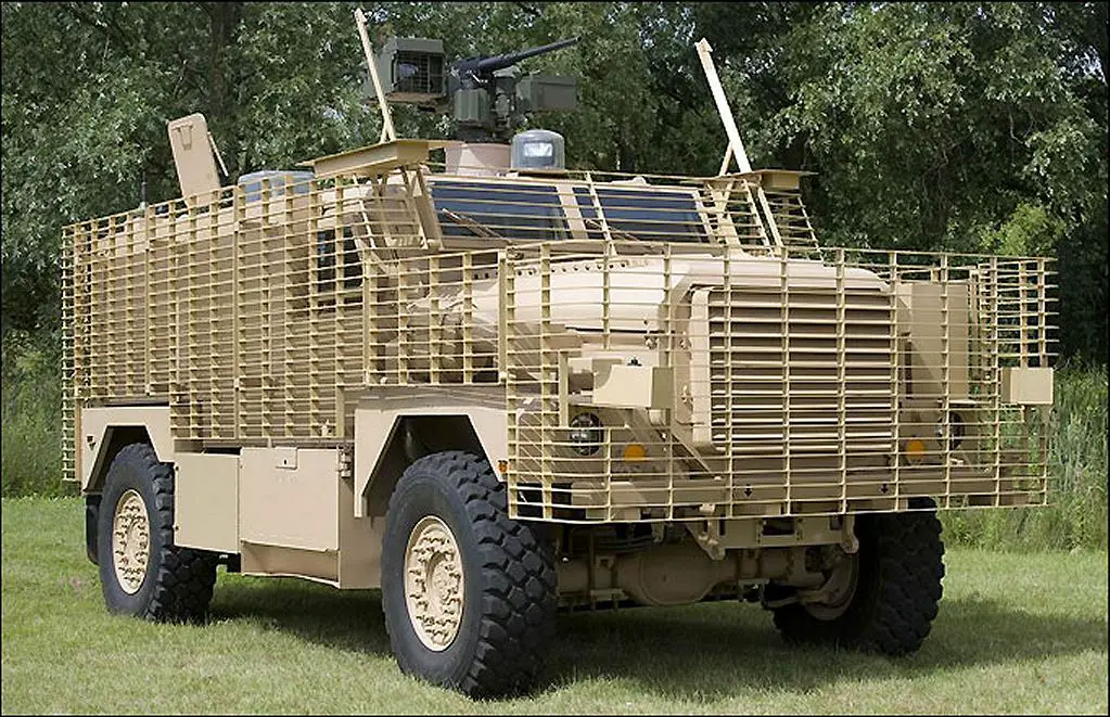 ridgback_wheeled_armoured_vehicle_personnel_carrier_BritishArmy_United_Kingdom_001.jpg