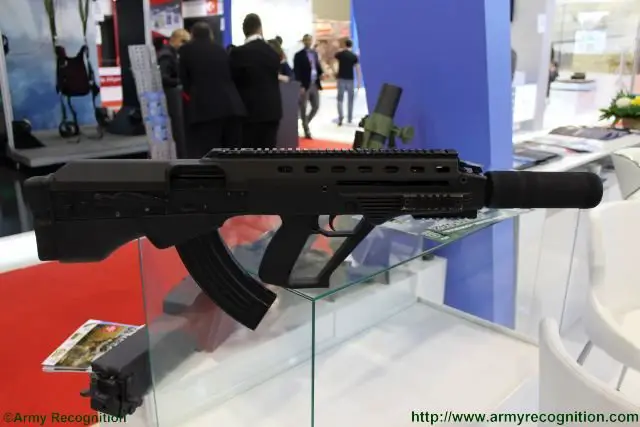 Ukraine made Malyuk assault rifle makes first public appearance at ADEX 2016 640 001