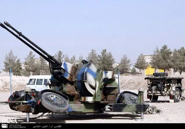 The Samavat 35mm towed anti-aircraft twin-cannon has been delivered to Iran’s air defense bases, announced Brig. Gen. Farzad Eslamili on Tuesday, February 9, 2016. According to air defense commander, the Samavat 35mm is capable of being installed on two to six artillery systems.
