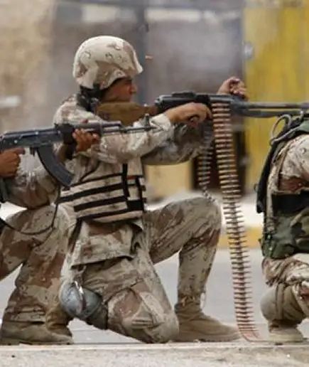Iraqi_Army_soldiers_Iraq_13_May_2008_news_003.jpg